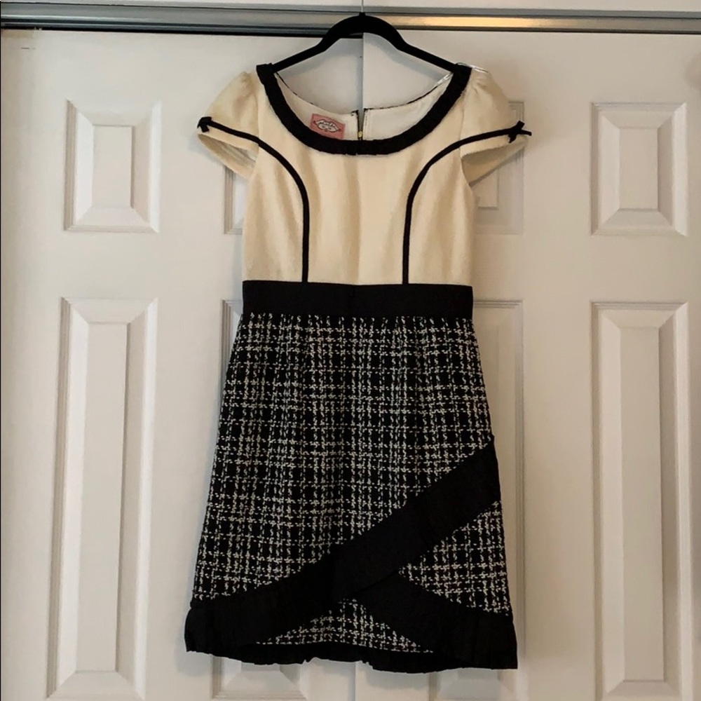 Phoebe Couture Black and white mini dress